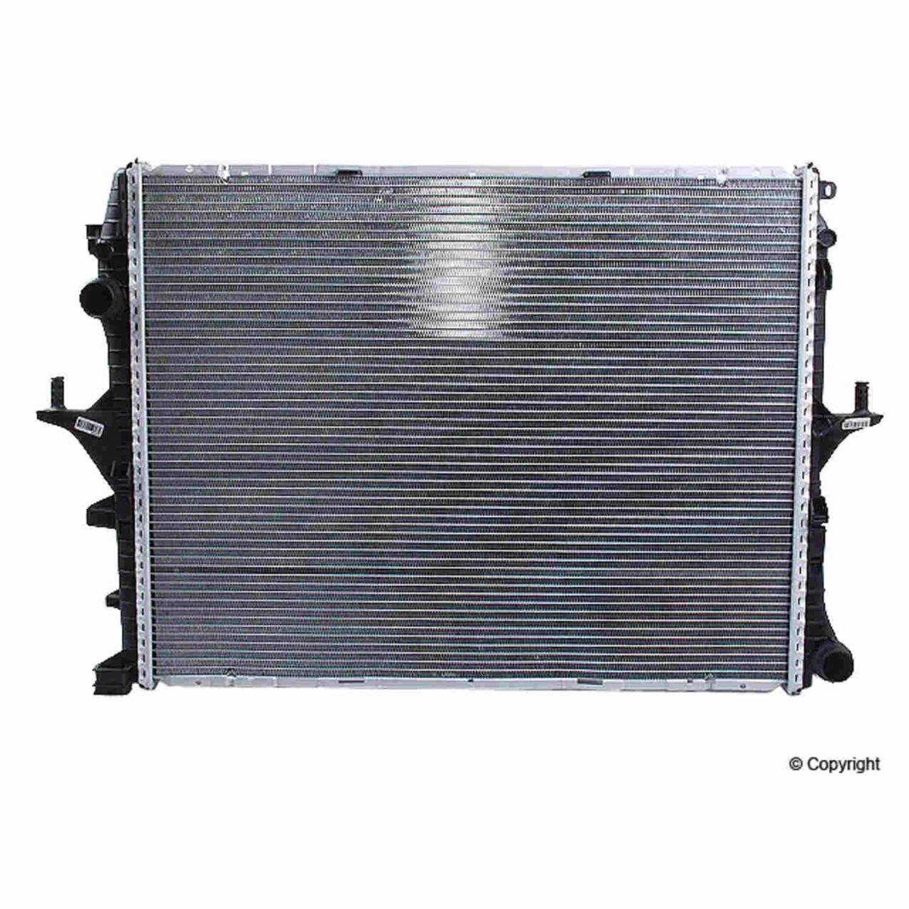 Audi Porsche Radiator 7L0121253 - Behr Premium 376719001